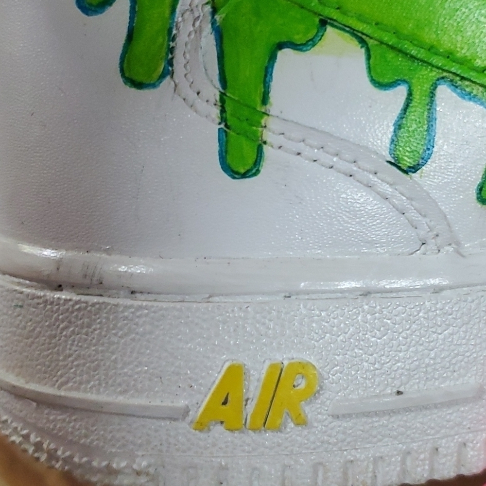 Simpsons Nike Air High Top Sneakers 5Y  Vivid colors 2015 - Picture 4 of 11